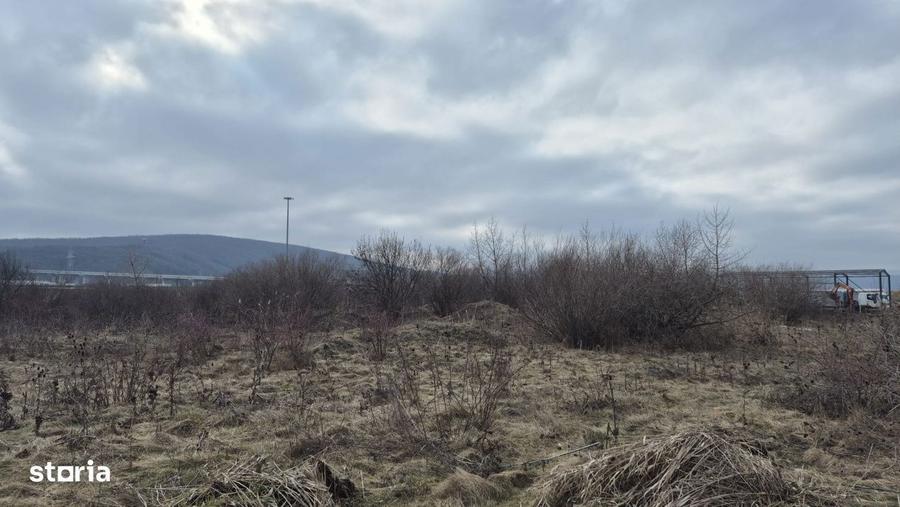 Teren intravilan de vanzare zona Urbano Mall Gilau - 1