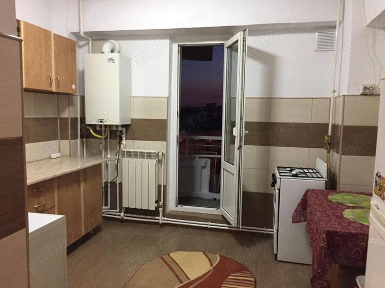 Garsoniera decomandata zona City Park Tomis 3 - 5