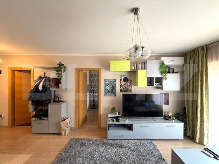 Apartament cu 2 camere semidecomandat, mobilat în Gheorgheni