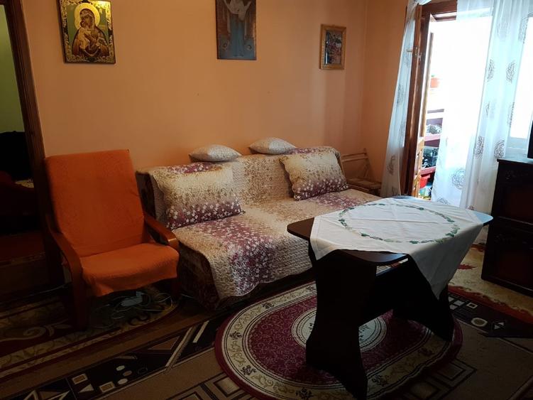 Apartament 3 camere HUSI, jud. Vaslui, zona Cina - 3