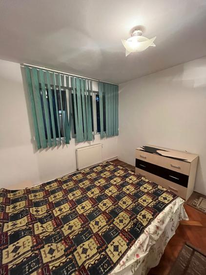 Apartament de inchiriat - 4