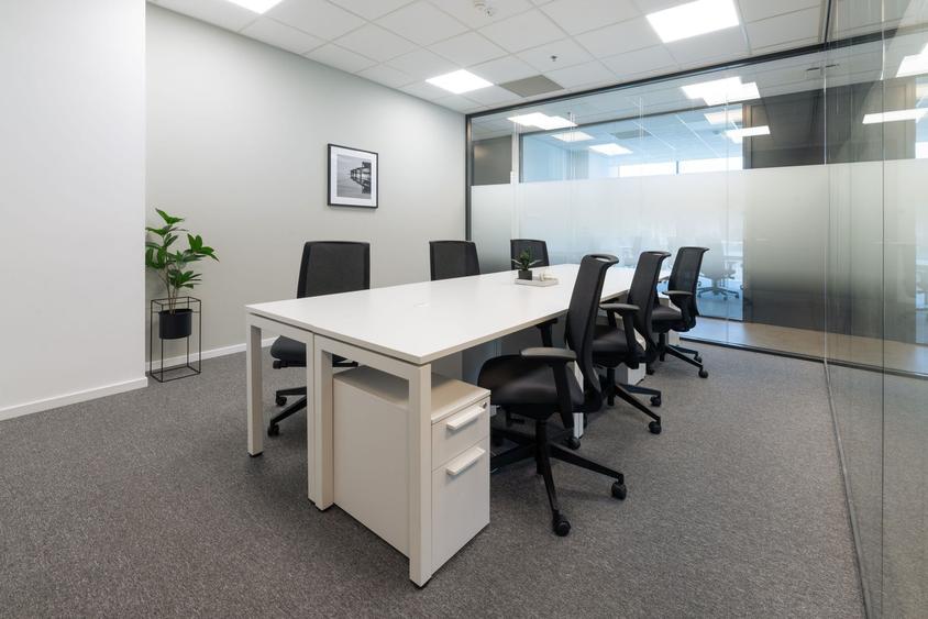 Acces la un spațiu de birou  pentru 10  în Regus Iulius Business Center - 5