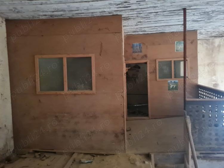 Proprietar-vand Cladire mare, din caramida in Sagna 375 m2 - 1