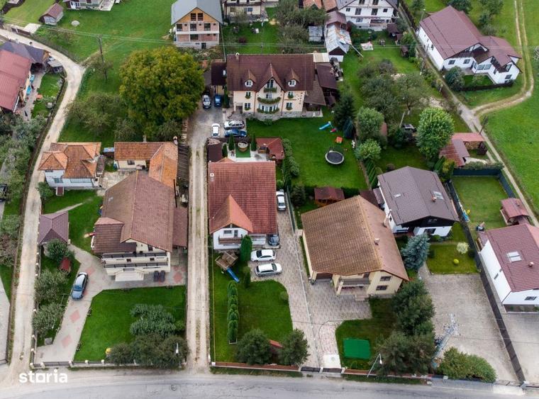 Vila spatioasa la intrare in Cheia 7 Camere, Teren 747mp - 1