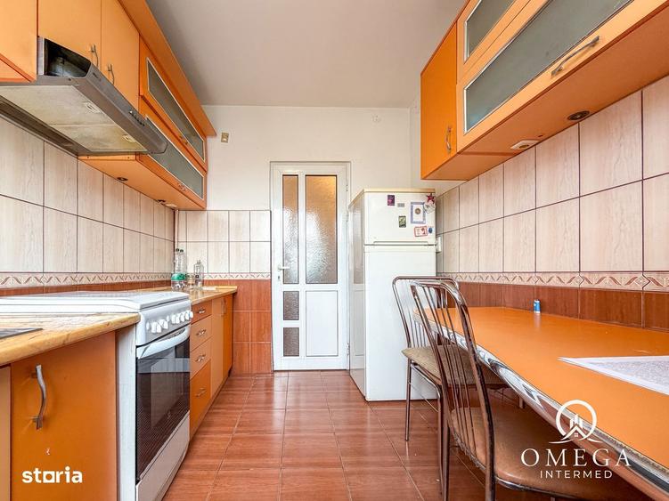 3 camere Decomandat Podu Ros Etajul 3 - 2