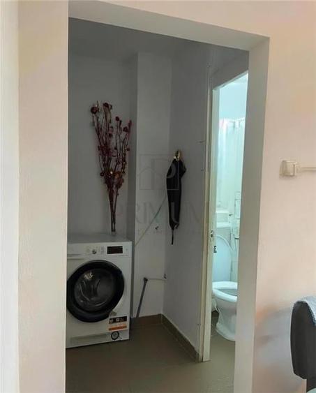 Garsoniera-Buziasului-Decomandata-Renovata-Mobilata-Utilata - 2