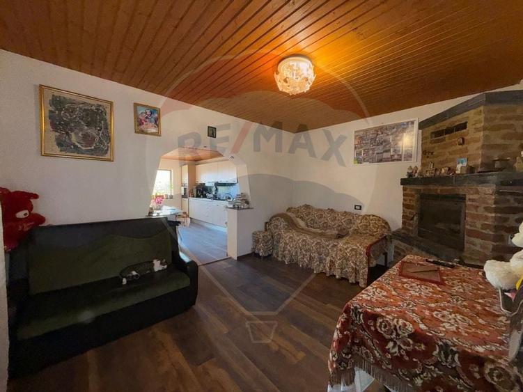 Casa cu teren de vanzare Golesti-Ramnicu Valcea / Manastirea Filimon - 8