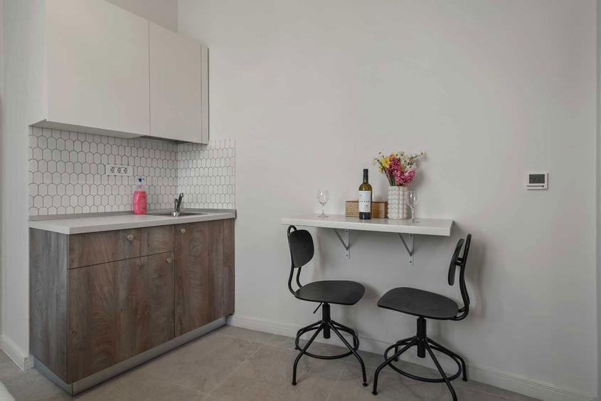 Garsoniera Unirii si Universitate - 2