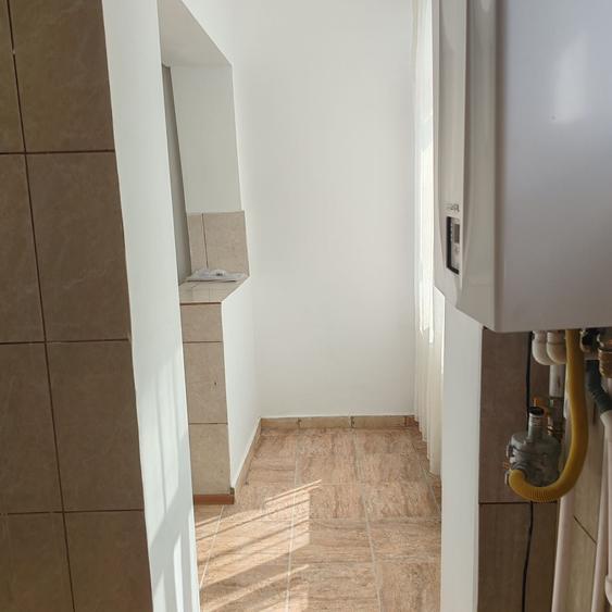 Vand garsoniera confort 1 - 5