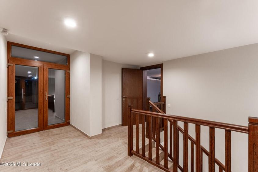 Casa TA de pe malul lacului Mogosoaia - 30