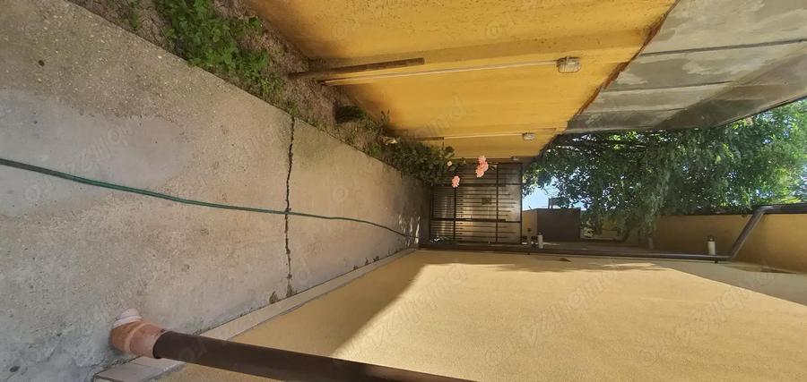 De inchiriat Ap.2 camere+terasa proprie- 2 min.Metrou Aparatorii Patriei - 10