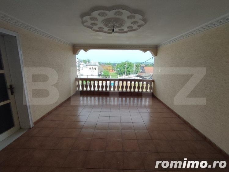 Casă cu 6 camere cu Teren 2000 Mp în Rădăuți