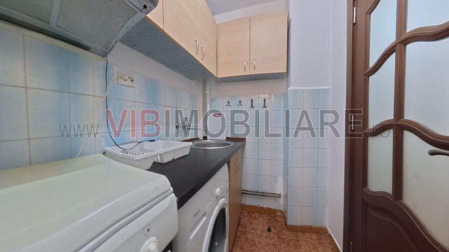 Brancoveanu -Piata Sudului - Garsoniera mobilata - utilata cu centrala proprie - 5