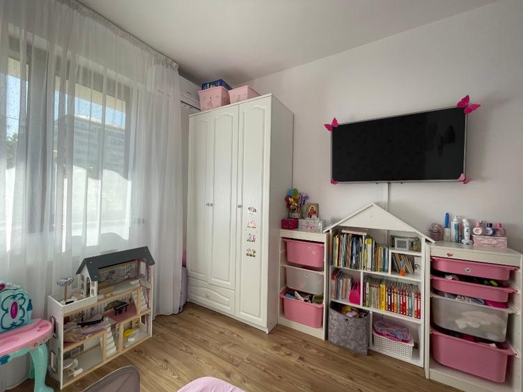 Vând apartament 3 camere - 9