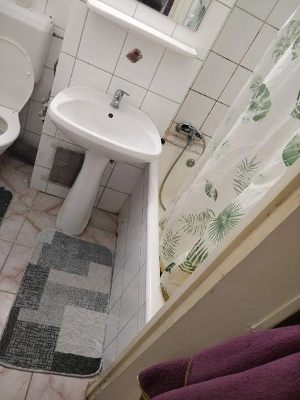 Vând apartament  - 9