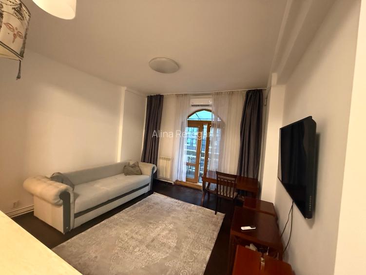 Închiriez Apartment 2 camere central / ateneu Închiriez Apartment 2 camere central / ateneu