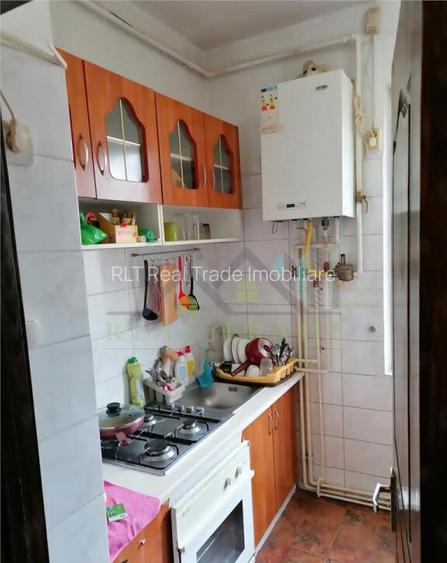 Apartament 2 camere decomandat Tractorul Apartament 2 camere decomandat Tractorul