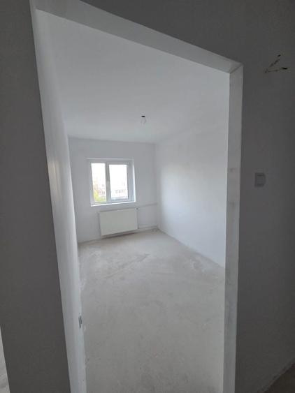 Apartament 3 camere Str. Malu Rosu principala - 4