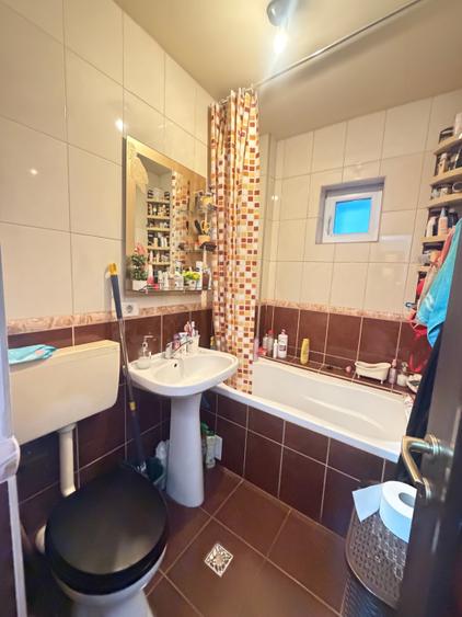 Vând apartament 2 camere Torontalului 88000 euro - 3