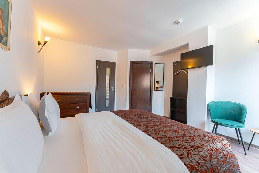 Pensiune de v&acirc;nzare &icirc;n Bran, cu rating 9.8 Booking și 4.9 Google - 22