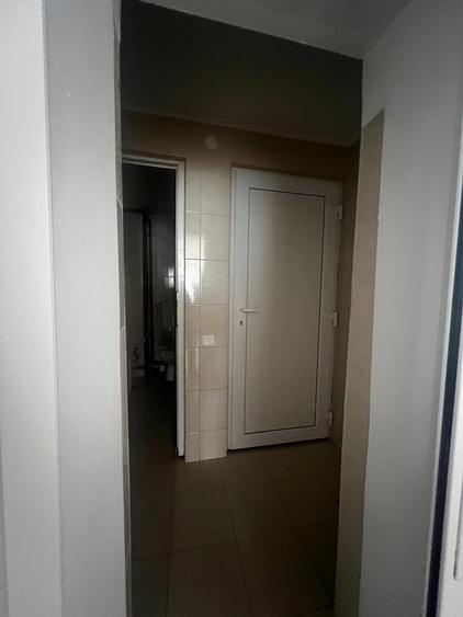 spatiu comercial  parter, Bd Tomis, 66 mp, centrala gaz, vitrina - 10