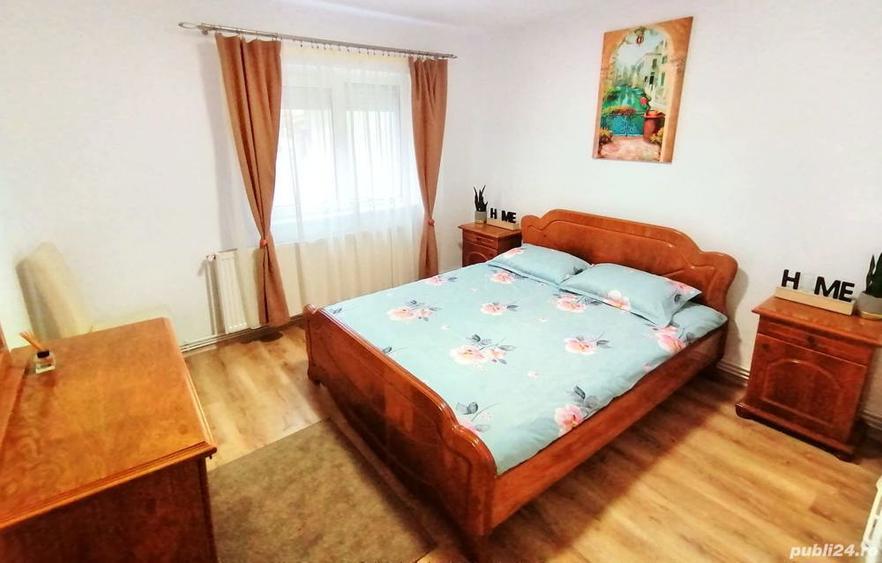 CAZARE in Alba Iulia: Apartament cu 2 camere, living + parcare - 4