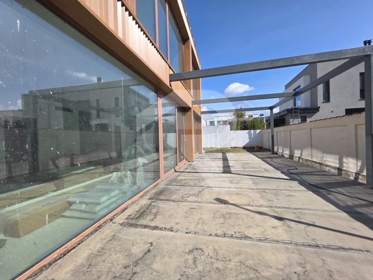 Vilă Modernă P+2E în Pipera – Spațiu, Confort și Terasa Panoramică - 5