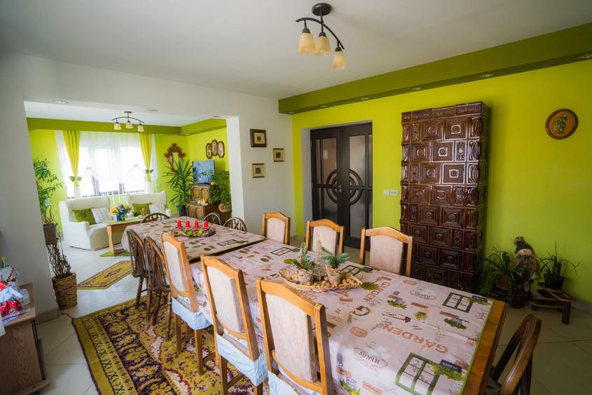 Vila moderna/Pensiune cu 8 camere si 1000 mp teren, complet mobilata - 5