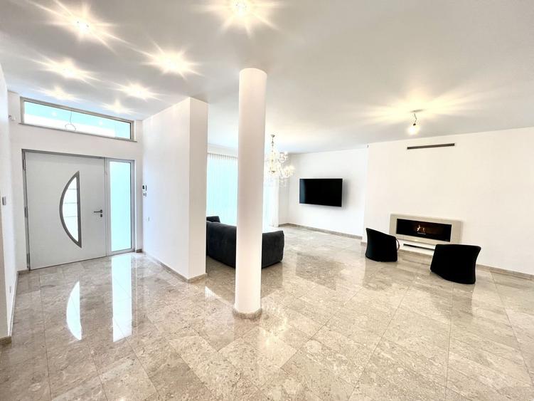 Proprietate deosebita suprafete generoase 580 mp teren 2076 mp - 7