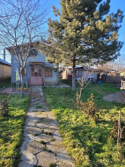 Casa+teren 1300m2 Bradeanu - 1
