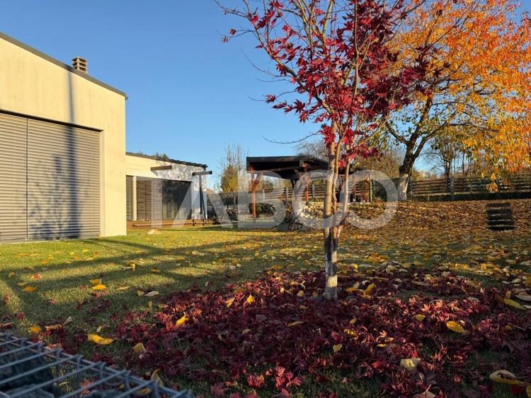 Casa individuala 1 nivel 190 mp 5 camere curte 819 mp Cisnadie - 2