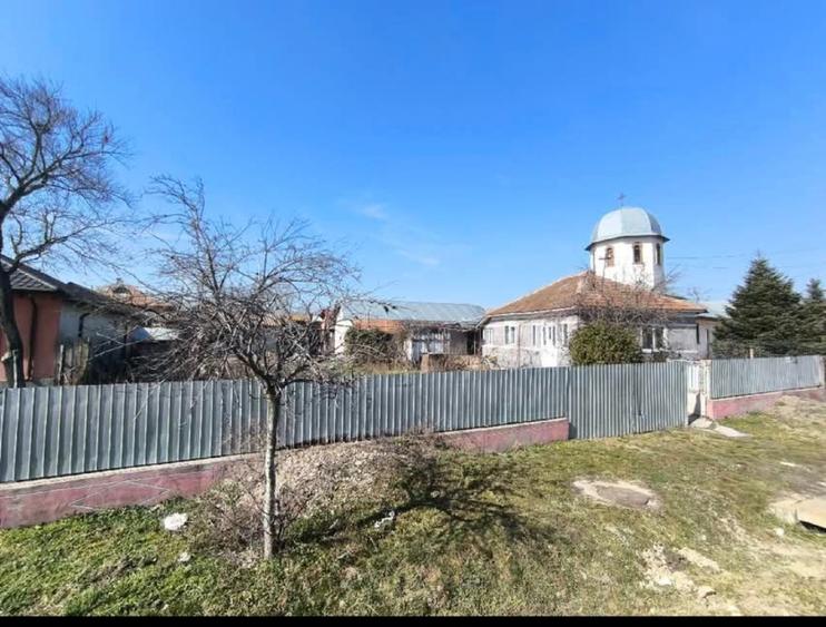 Casă de vânzare, Largu  - 1