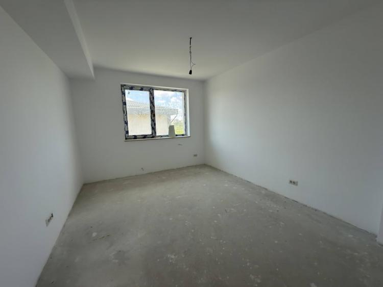 Vila 6 camere la alb - 13