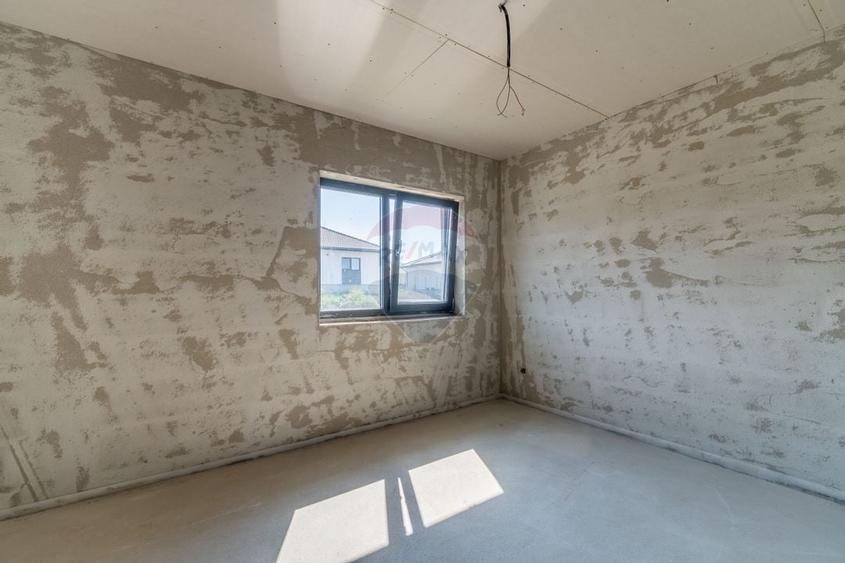 Casa cu 4 camere de vanzare, Jucu de Sus, Frasinului Nr.6 Semifinisat - 29