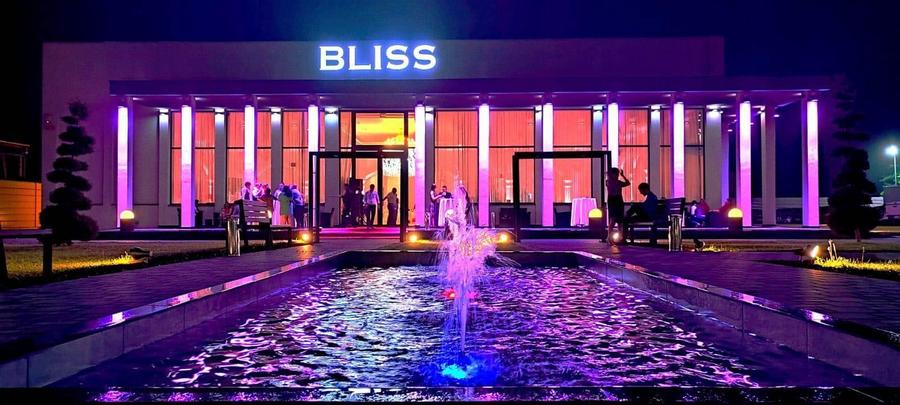 Imobil Comercial 4300 mp Vanzare/Inchiriere, Complet Utilat - 4