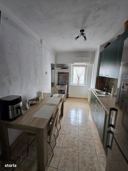 Apartament 4 camere decomandat Stefan cel Mare, Bacau| 106,02 mp - 12