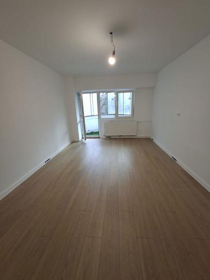 Vand garsoniera Aparatorii Patriei metrou - 4