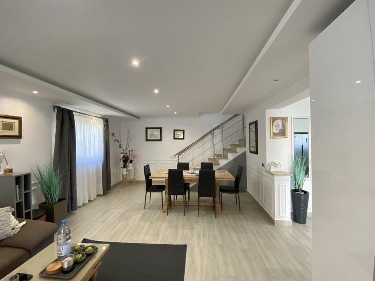 Casa individuala mobilata elegant, 4 camere, 2 bai, gradina Cristian SB - 2