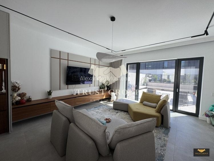 Townhouse Avalon 4 camere | 2 Locuri Parcare |