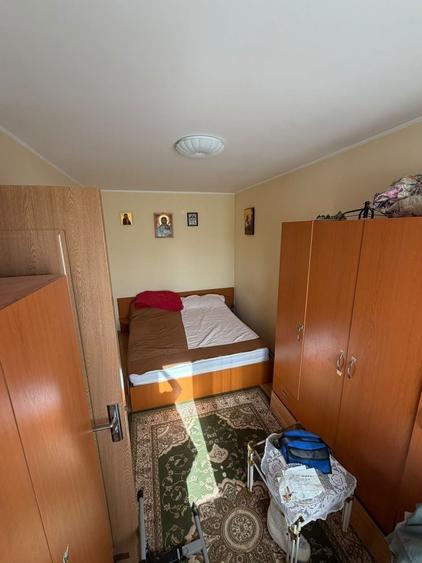 Apartament cu 3 camere semidecomandat, mobilat în Tomis III