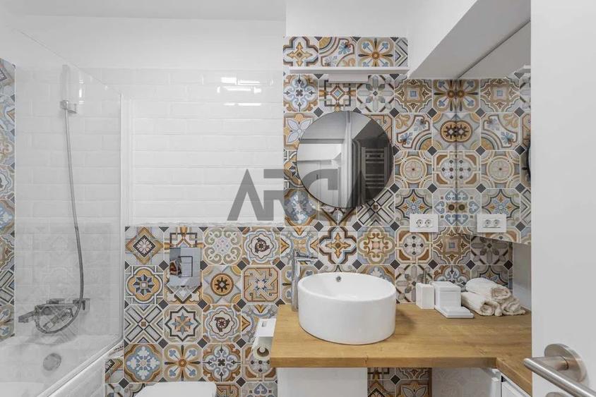 3 camere | Opera | Facultatea de drept | Eroilor - 8