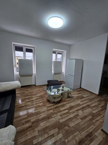 Apartament 2 camere Balcescu centrala termica !! - 1