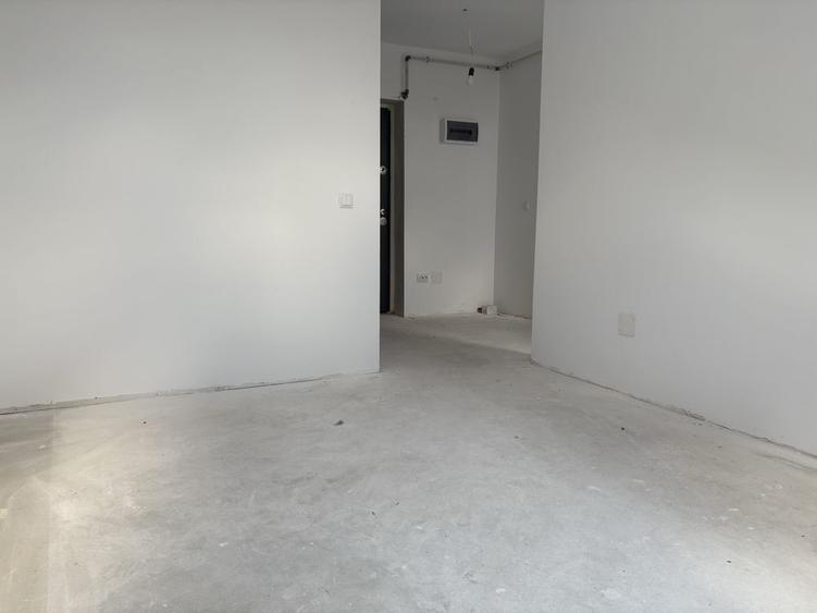 Garsoniera de vanzare Militari Residence - 1