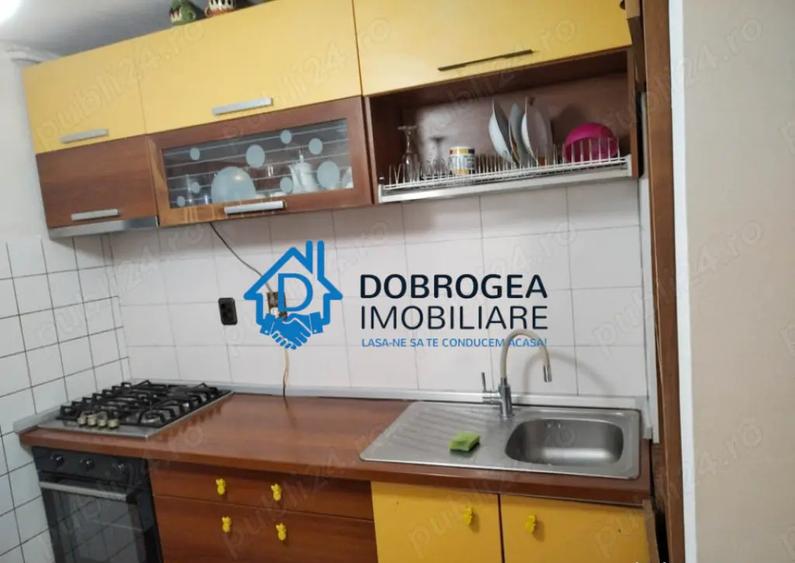 E3- APARTAMENT 3 CAMERE DECOMANDAT - 1