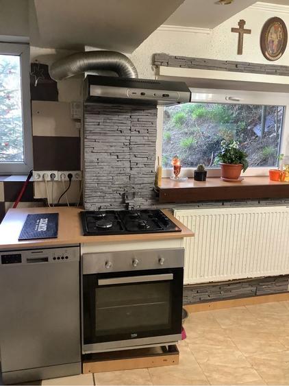 Apartament de inchiriat pe termen lung (5 luni) mobilat detali la telefon - 2