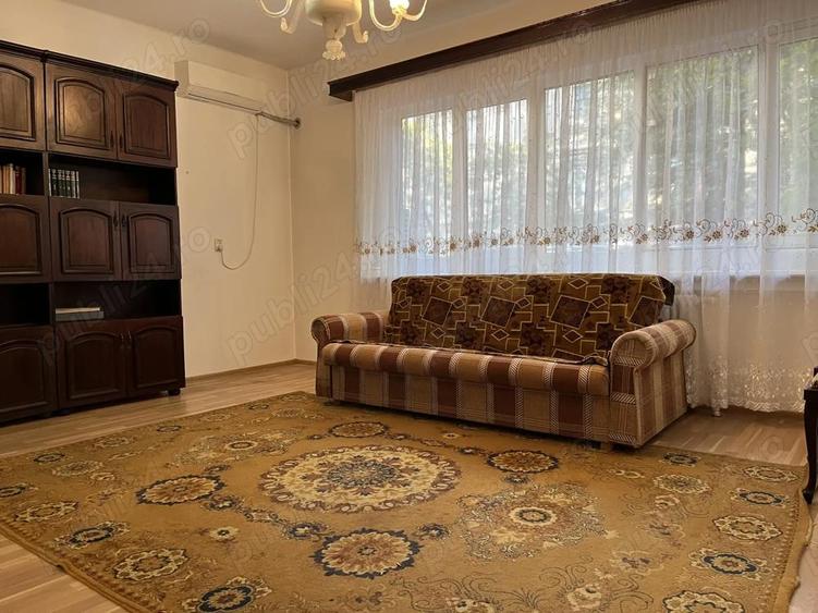 Inchiriere 4 camere semiutilat Bd. Carol - 9