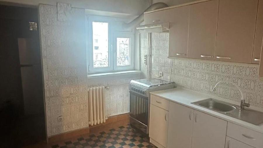 Bd. Ion Mihalache, Apartament 3 camere decomandat - 70 mp - etaj 2/4 - 3