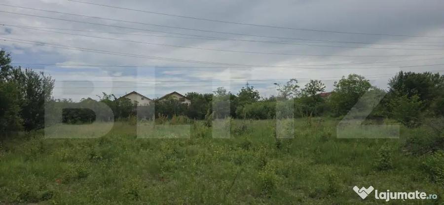 Teren intravilan 801 mpBariera Valcii, acces facil, util - 1
