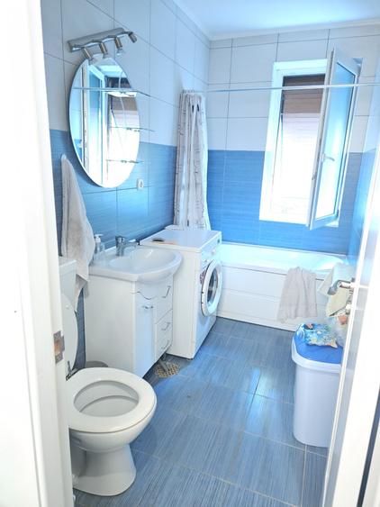 Apartament cu 2 camere decomandat în Micro 14