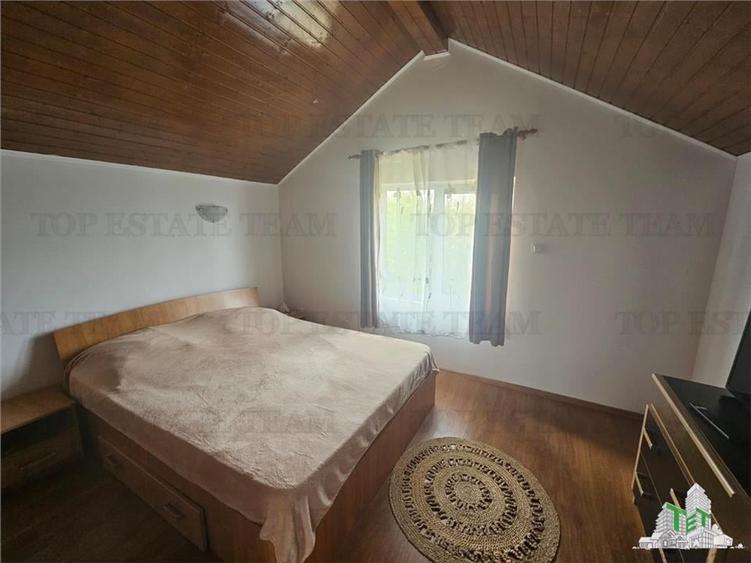 Casă individuală cu 5 camere cu Teren 2518 Mp în Bulbucata